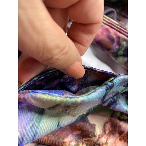 Brand New Steve Madden Women's Medium Loden Combo Multicolored Leggings Dry - Picture 4 of 7